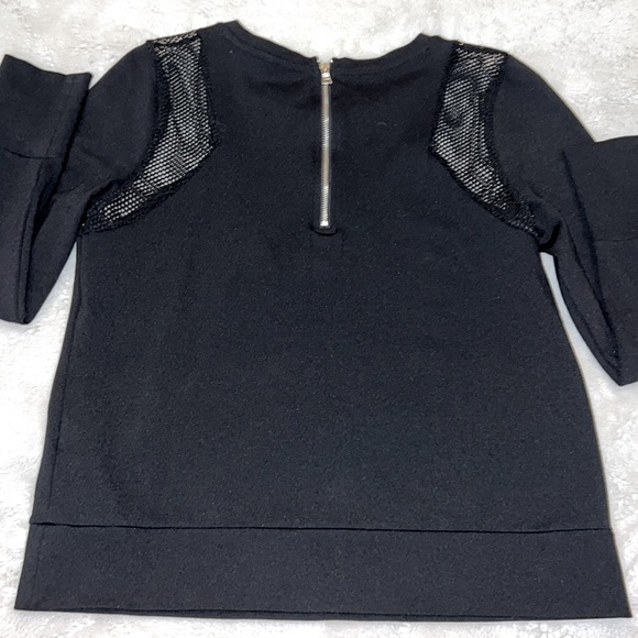 Banana Republic long-sleeve top with mesh accents - Picture 6 of 7